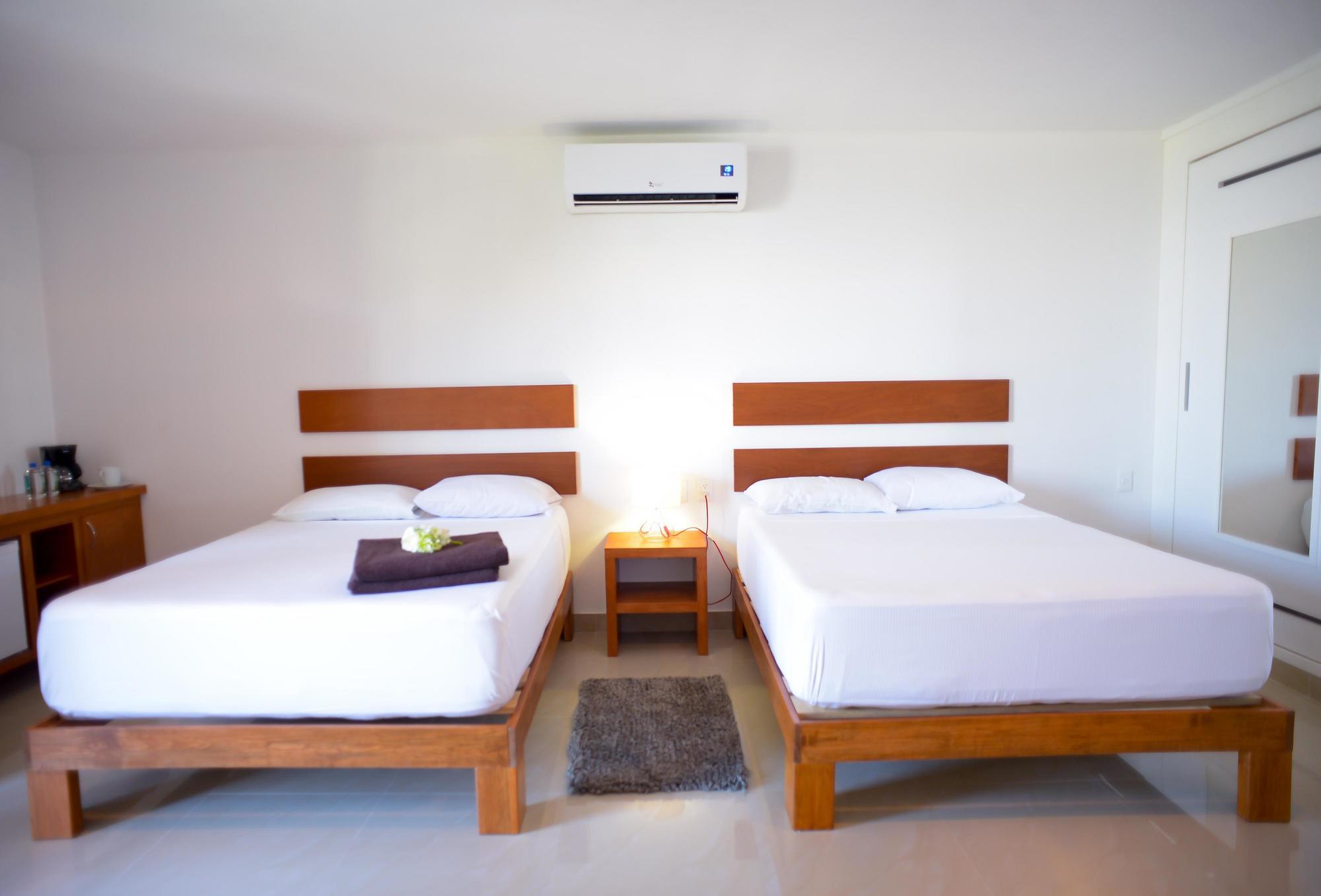 Sunrise 42 Suites Hotel ปลายาเดลการ์เมน ภายนอก รูปภาพ